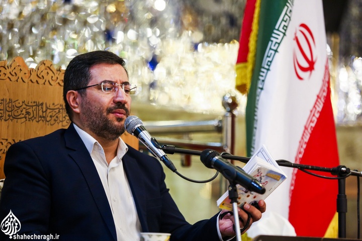 قرائت خطبه غدیر در حرم مطهر حضرت احمدبن موسی علیهماالسلام