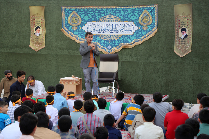 حرم حضرت معصـــومه (س) میزبان کودکان و نوجــــوانان در جشن غدیـــــر