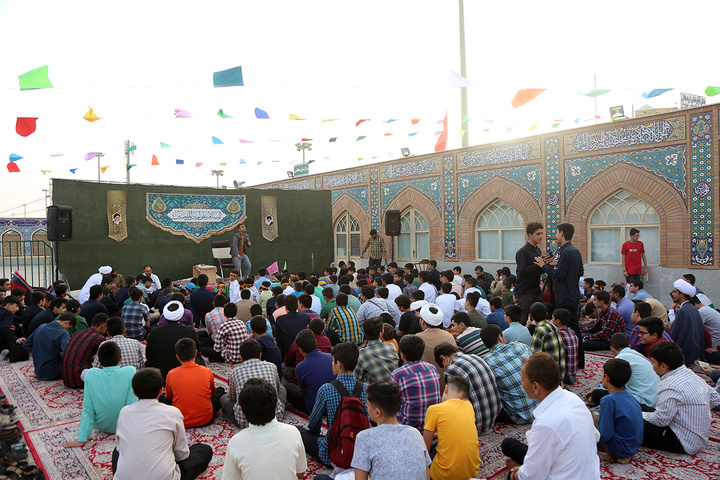 حرم حضرت معصـــومه (س) میزبان کودکان و نوجــــوانان در جشن غدیـــــر