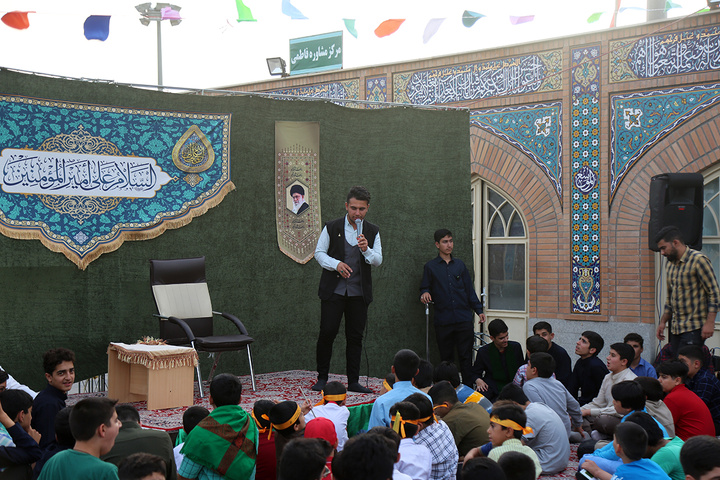 حرم حضرت معصـــومه (س) میزبان کودکان و نوجــــوانان در جشن غدیـــــر