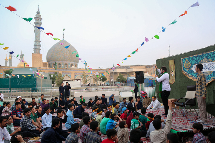 حرم حضرت معصـــومه (س) میزبان کودکان و نوجــــوانان در جشن غدیـــــر