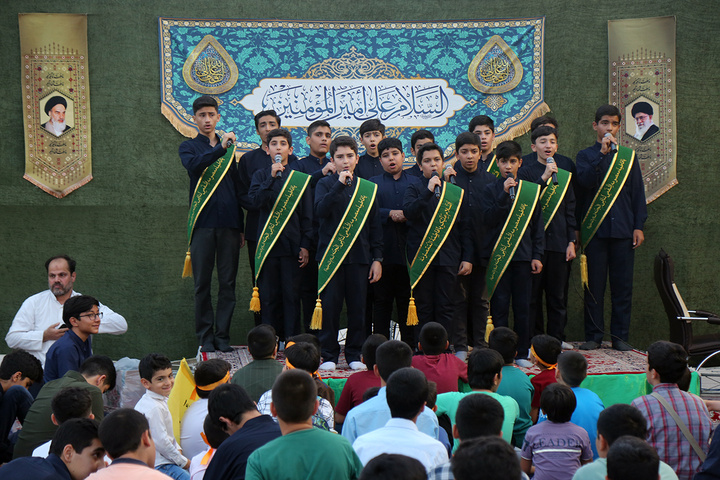حرم حضرت معصـــومه (س) میزبان کودکان و نوجــــوانان در جشن غدیـــــر