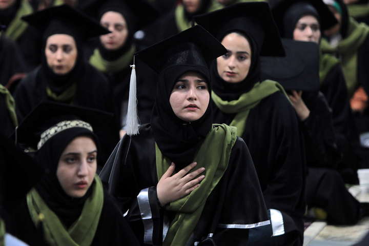 جشن دانش آموختگی در حرم