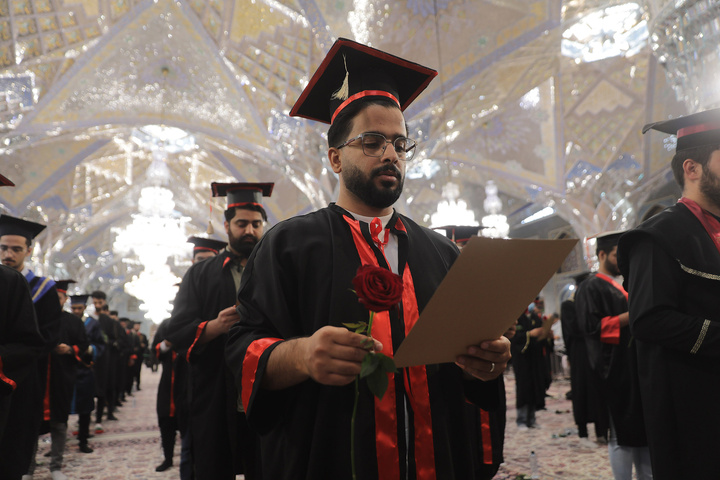 جشن دانش آموختگی در حرم