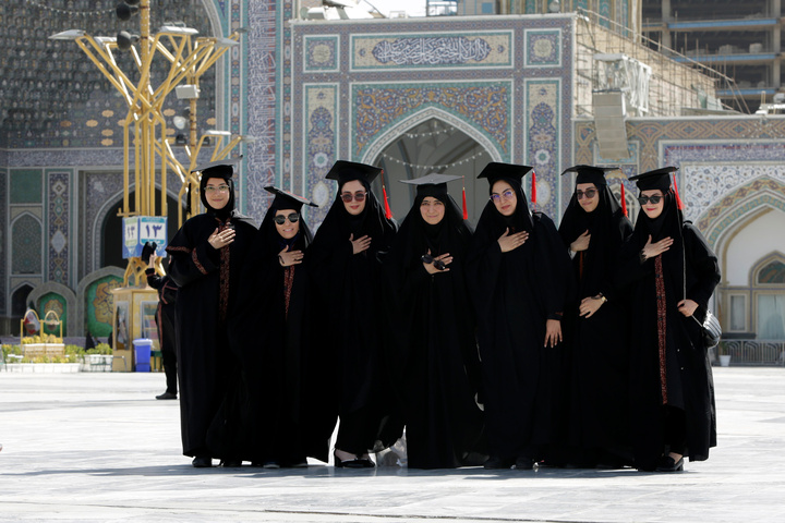 جشن دانش آموختگی در حرم