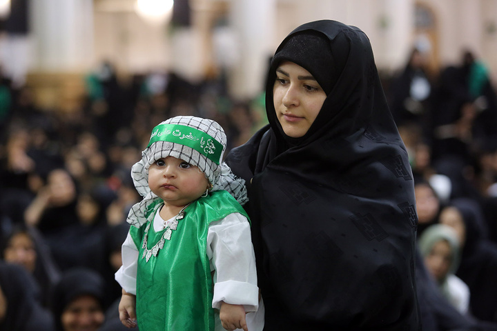 همایش شیرخوارگان حسینی در حرم حضرت معصومه(س)