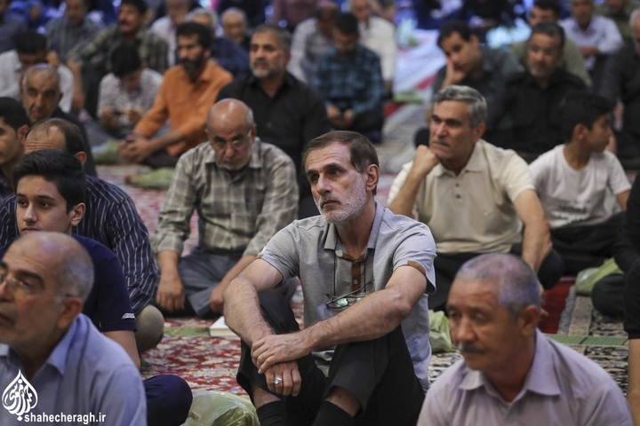 مرثیه سرایی و خوانش صحیفه سجادیه به مناسبت سالروز شهادت امام سجاد علیه السلام