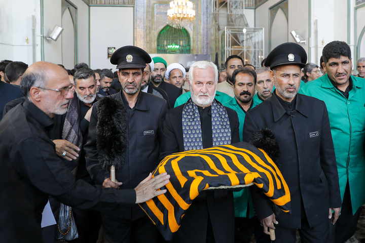 مراسم اذن خدمت اربعین حسینی در حرم مطهر رضوی