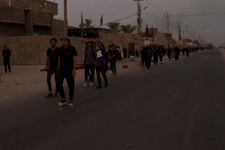 ورود زائران اربعین به شهرستان الدیر در استان بصره