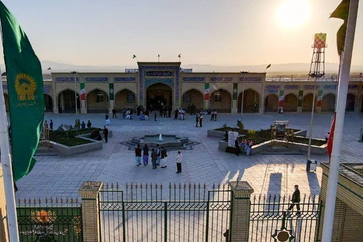 Imam Reza shrine provides services to Pakistani Arbaeen pilgrims on border crossings  Imam Reza shrine provides services to Pakistani Arbaeen pilgrims on border crossings