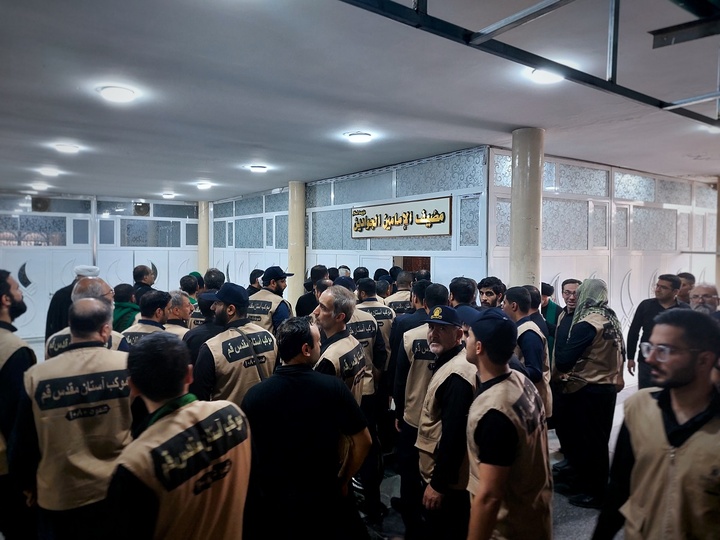 تشرف خادمان حرم کریمه اهل‌بیت(س) به کاظمین