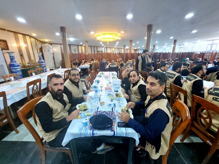 تشرف خادمان حرم کریمه اهل‌بیت(س) به کاظمین