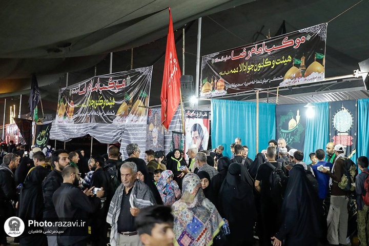 90 Imam Reza shrine Mukibs in full swing to provide services to Arbaeen pilgrims