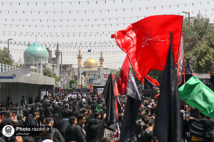 ویژه برنامههای عزاداری اربعین حسینی در حرم مطهر رضوی 
 ویژه برنامههای عزاداری اربعین حسینی در حرم مطهر رضوی