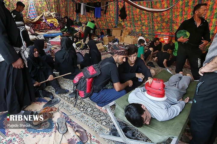 خدمات متنوع موکب‌ها به زائران اربعیـــن حسینــــی
