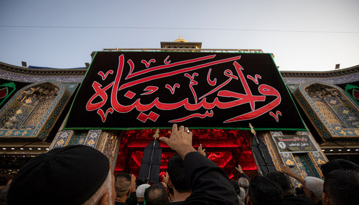 عزاداری موکب های حسینی در روز اربعین سید الشهداء
