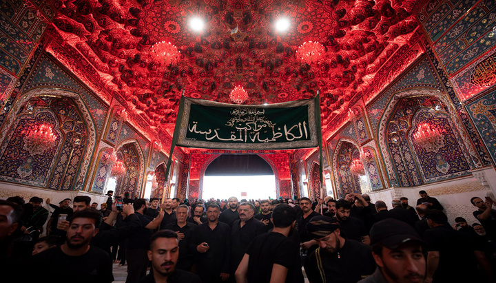 عزاداری موکب های حسینی در روز اربعین سید الشهداء