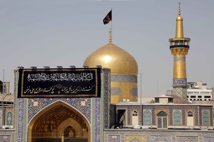 در آستانه دهه آخر صفر کتیبه های عزا به سلام آمده اند