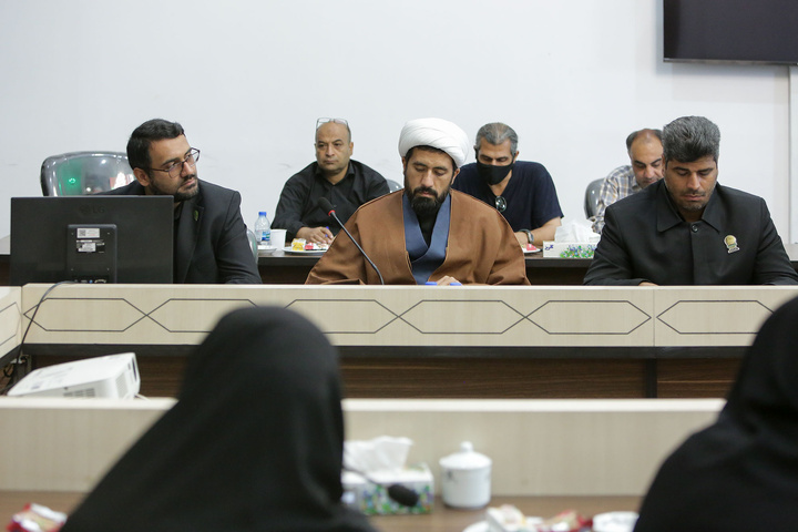 نشست خبری برنامه‌های آستان قدس رضوی در دهه آخر صفر