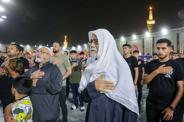 مراسم چهارپایه‌خوانی کشورهای جهان اسلام در حرم مطهر رضوی