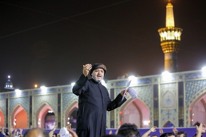 مراسم چهارپایه‌خوانی کشورهای جهان اسلام در حرم مطهر رضوی