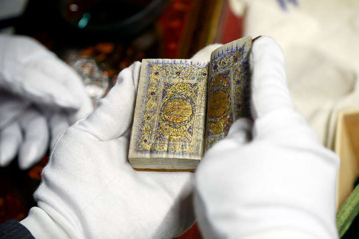 Imam Reza shrine hosts high ranking Malaysian delegation