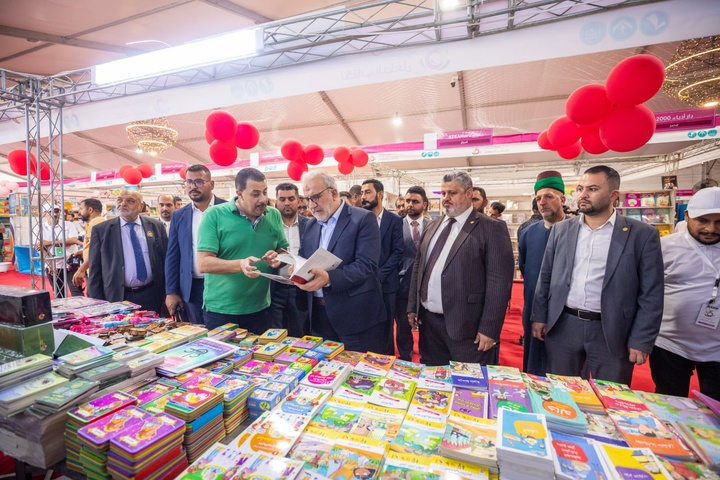 الامين العام للعتبة الحسينية يفتتح معرض كربلاء الدولي لكتاب الطفل الذي تضمن العديد…
