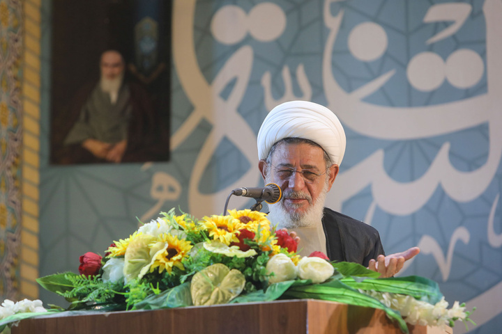 جشن ولادت حضرت رسول ویژه زائرین عرب زبان در حرم مطهر رضوی