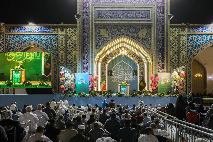 جشن ولادت حضرت رسول ویژه زائرین عرب زبان در حرم مطهر رضوی