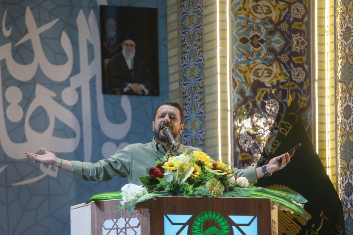 جشن ولادت حضرت رسول ویژه زائرین عرب زبان در حرم مطهر رضوی