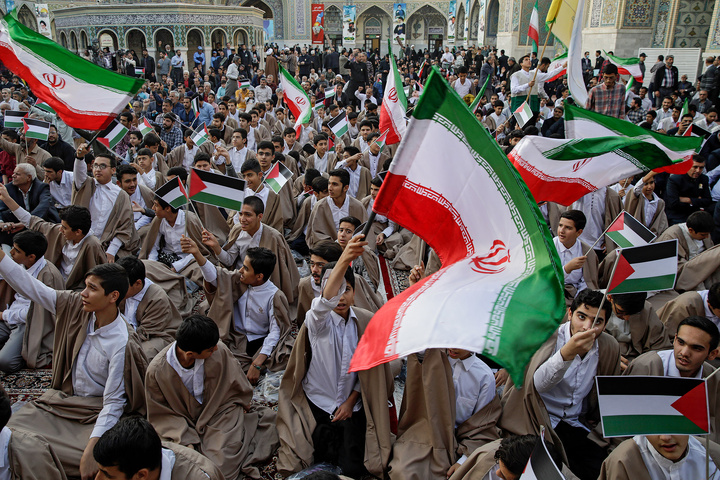 اجتماع همبستگی با جبهه مقاومت فلسطین در حرم مطهر رضوی