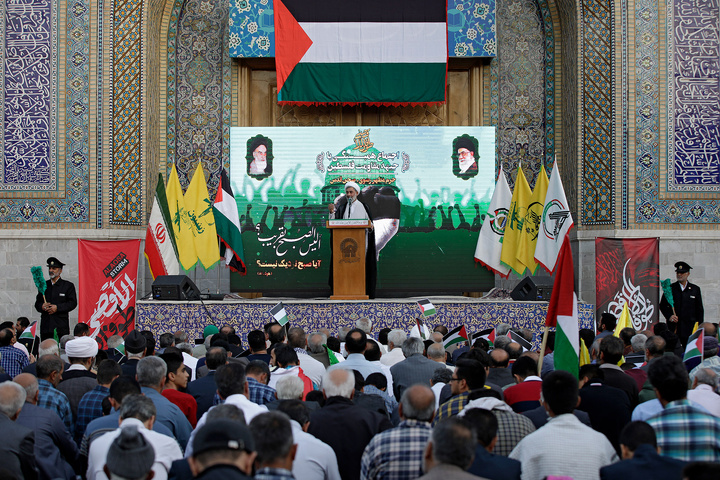 اجتماع همبستگی با جبهه مقاومت فلسطین در حرم مطهر رضوی