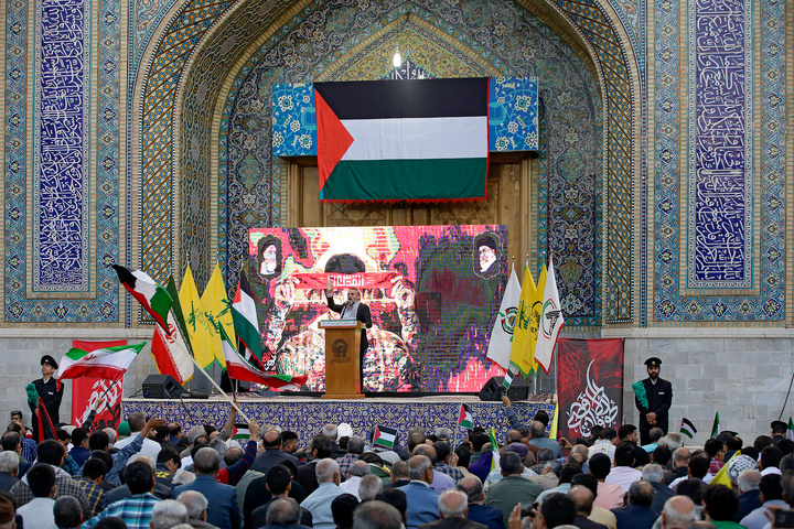 اجتماع همبستگی با جبهه مقاومت فلسطین در حرم مطهر رضوی
