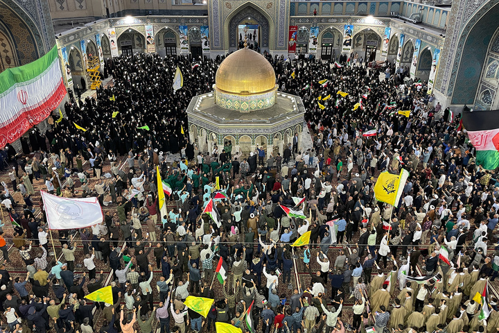 اجتماع همبستگی با جبهه مقاومت فلسطین در حرم مطهر رضوی