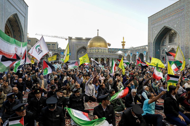 اجتماع همبستگی با جبهه مقاومت فلسطین در حرم مطهر رضوی