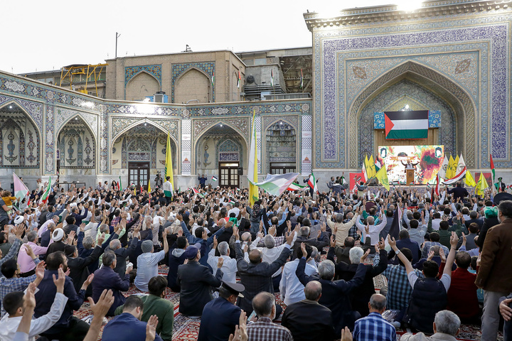 اجتماع همبستگی با جبهه مقاومت فلسطین در حرم مطهر رضوی