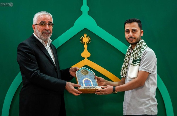 مراسم تجلیل از دانش آموزان ممتاز خادمین حرم امیرالمومنین (علیه السلام)