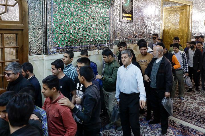 گرامیداشت روز عصای سفید در حرم مطهر رضوی