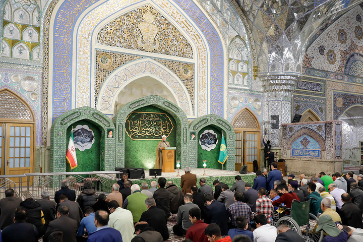 گرامیداشت روز عصای سفید در حرم مطهر رضوی