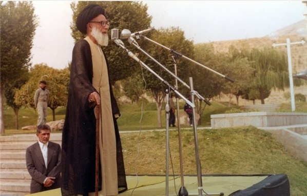 عالمی که حیات و مماتش مقارن با ماههای محرم و صفر بود