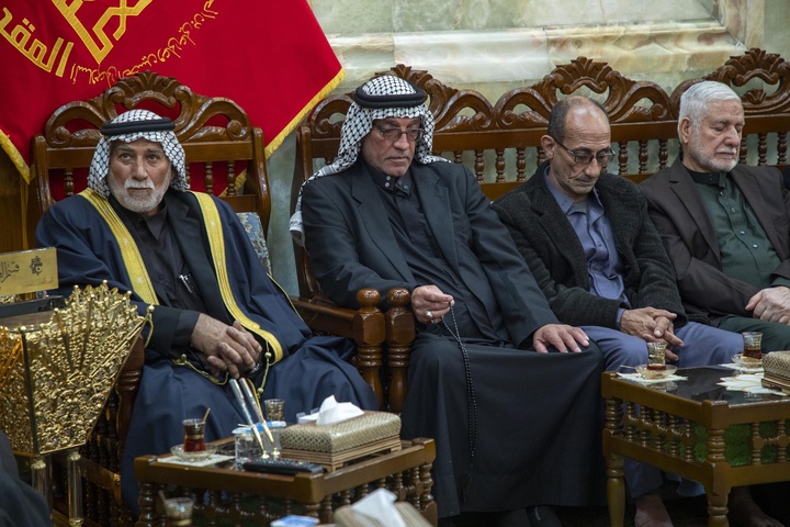 آستان مقدس عباسی پذیرای هیئتی از اهالی شهرستان بلد