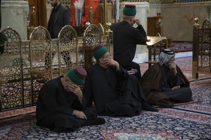 حضرت ام البنین (عليها السلام) کے یوم وفات کے احیاء کے لئے روضہ مبارک حضرت ابوالفضل العباس(ع) میں سالانہ مجلس عزاء کا انعقاد