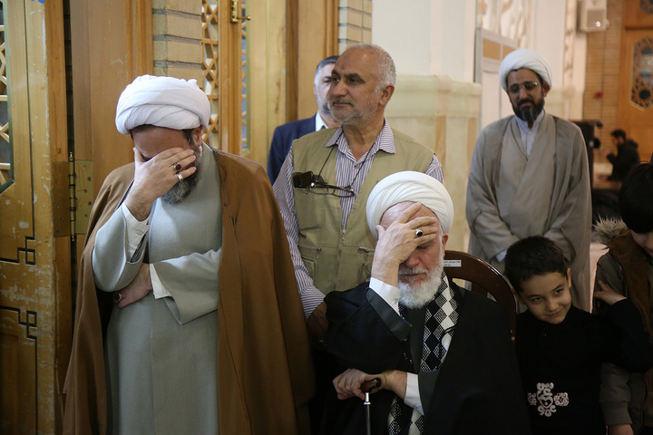 سومین سالگرد ارتحال آیت الله مصباح یزدی در حرم مطهر بانوی کرامت برگزار شد