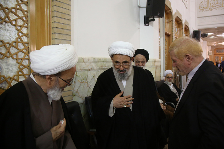 سومین سالگرد ارتحال آیت الله مصباح یزدی در حرم مطهر بانوی کرامت برگزار شد