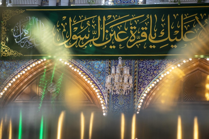 Spreading the manifestations of joy and roses at the Al-Abbas's (p) Shrine on the…
