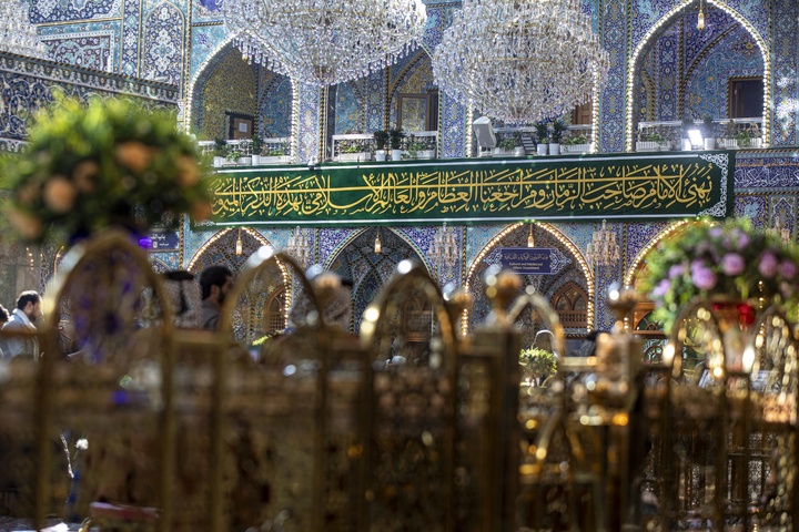 Spreading the manifestations of joy and roses at the Al-Abbas's (p) Shrine on the…
