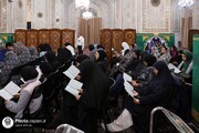 مراسيم رأس السنة الميلادية بحضور مئة زائر غير ايراني في الحرم الرضوي