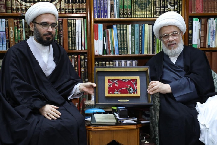 تجلیل از تعدادی از قاریان فرهنگستان علمی قرآن کریم