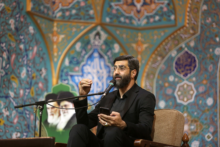 مراسم عزاداری شب شهادت امام هادی (ع) در حرم بانوی کرامت