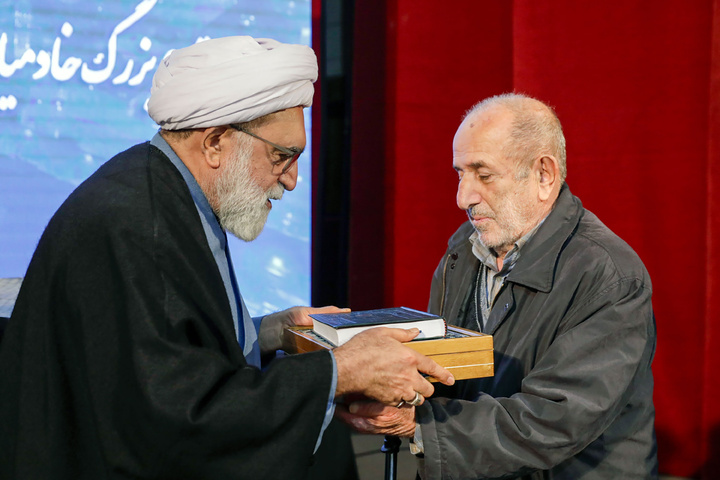 اجتماع بزرگ خادمیاران و یاوران رضوی استان مازندران